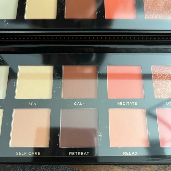 NIB - Ace Beauté Serenity Eyeshadow Palette - Picture 9 of 9